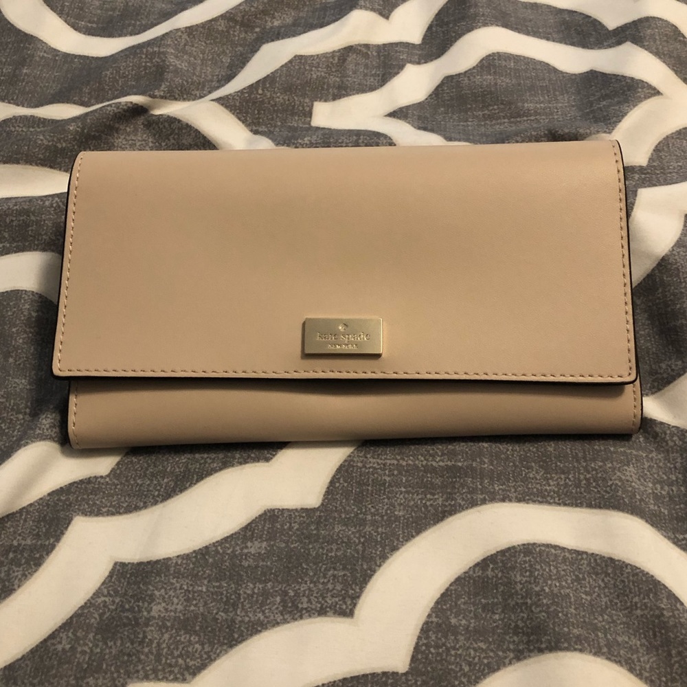 Brand new Kate Spade wallet